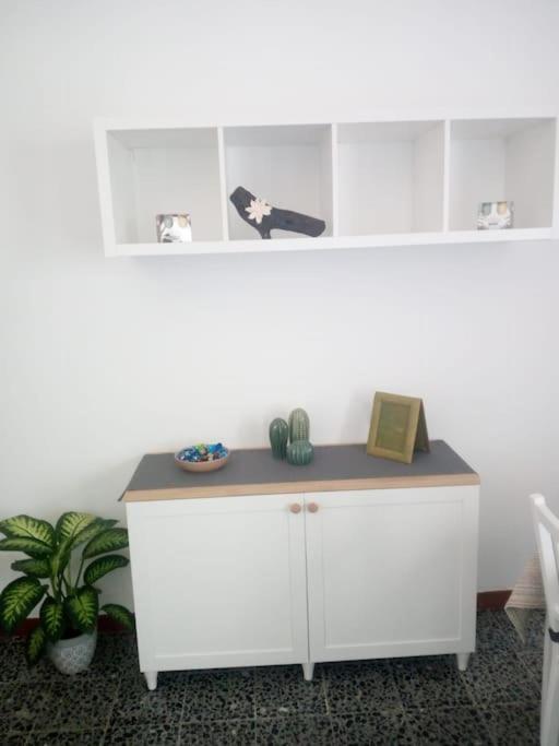 Apartamento Il Girasole Cagliari Exterior foto