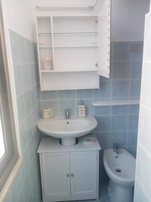 Apartamento Il Girasole Cagliari Exterior foto