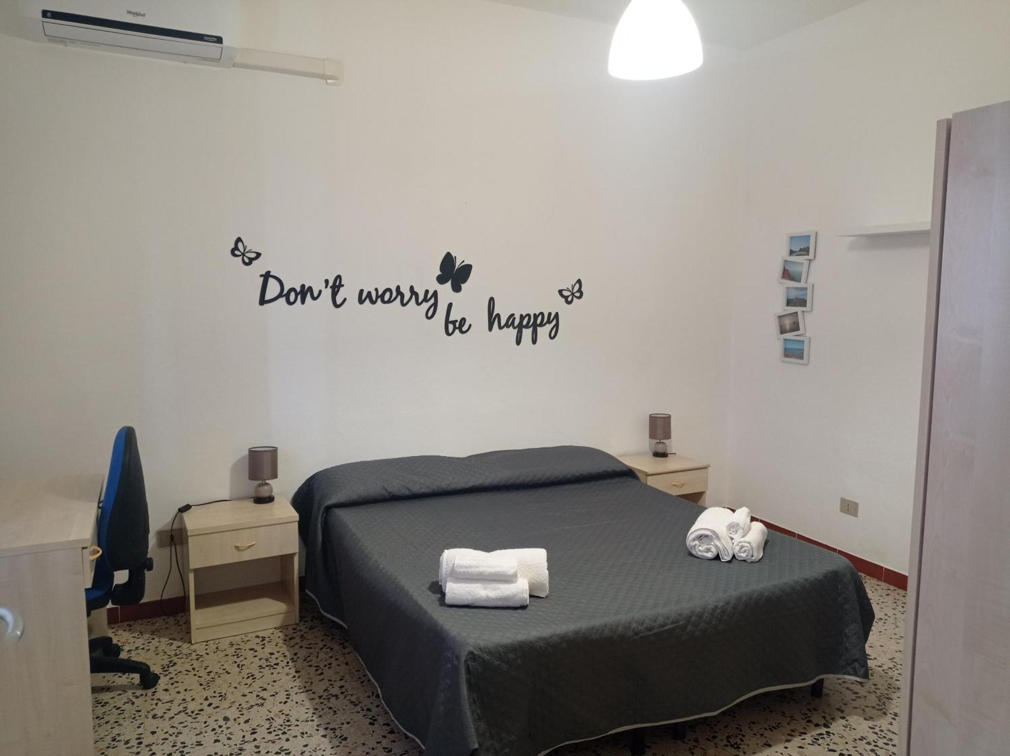 Apartamento Il Girasole Cagliari Exterior foto